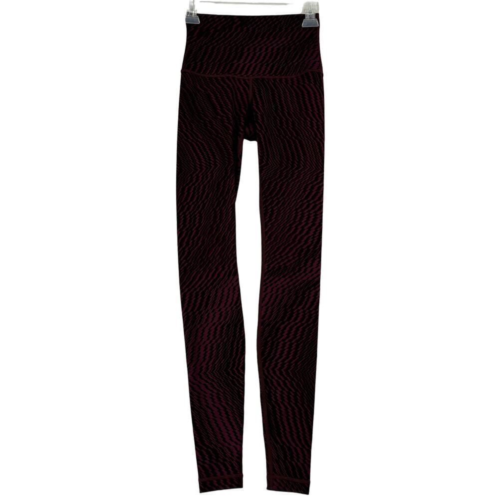 Lululemon Wunder Under High Rise Leggings Size 4 Purple Black Zig Zag Print